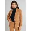 Veste femme camel courte à 3 boutons avec rabats