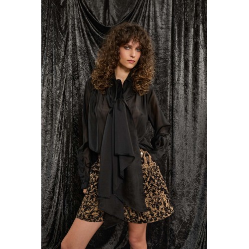 Chemise femme, noire SOUVENIR