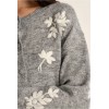 Cardigan femme HIVER, en maille à fleurs gris clair MOLLY BRACKEN